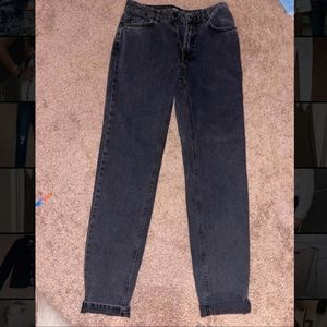Black Mom Jeans